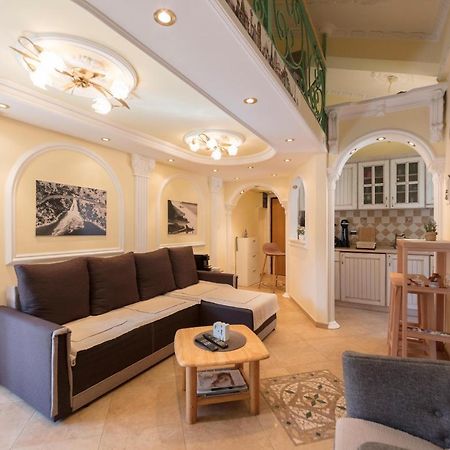 Rhizon Apartman Risan Kültér fotó