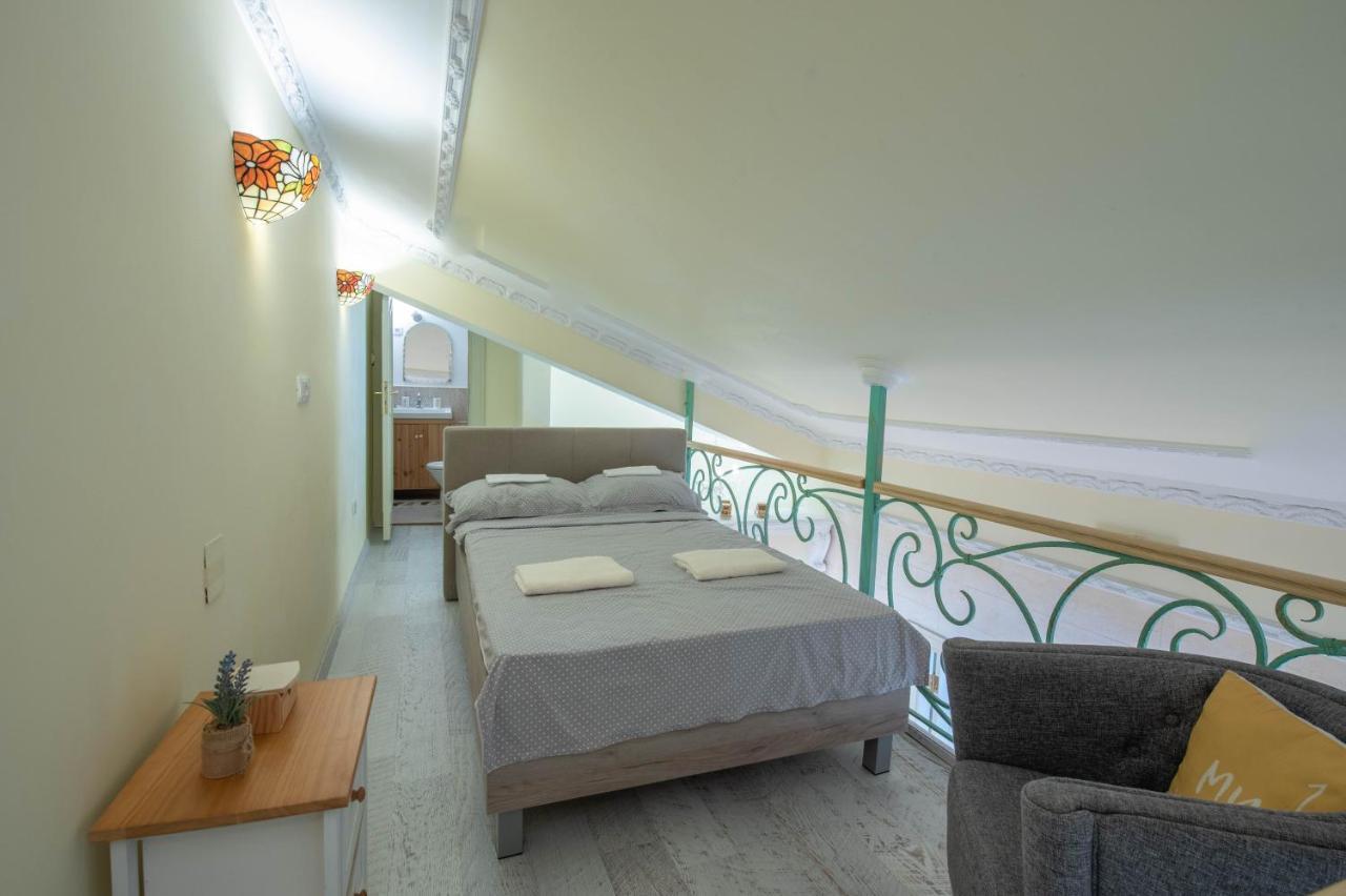 Rhizon Apartman Risan Kültér fotó